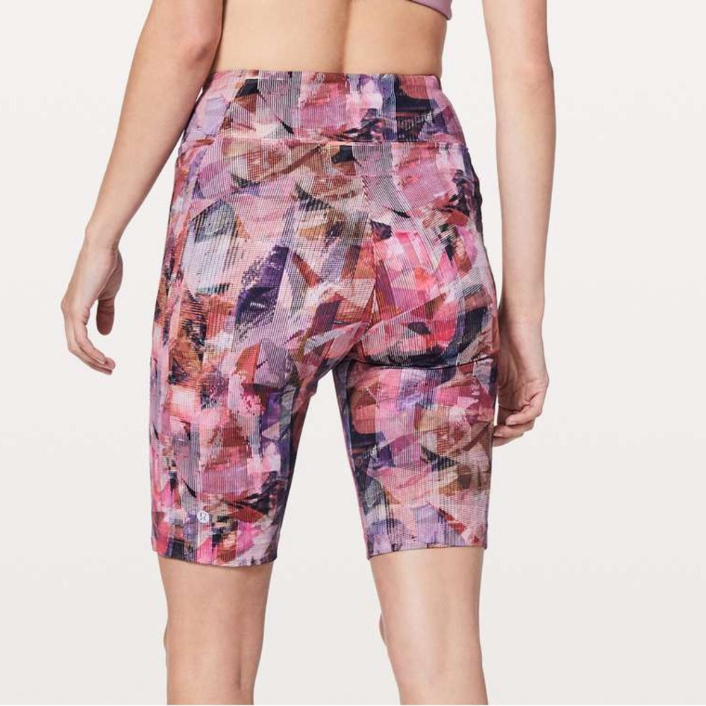 Lululemon On Pace Short 10” Size 8